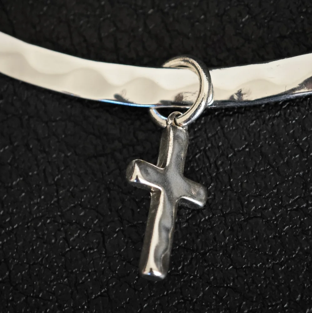 Robert Lee Morris RLM SOHO Cross Collar Layered Necklace - Picture 4 of 7